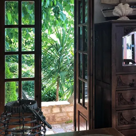 Gaia Guest House Holiday home *