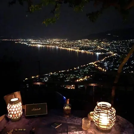 Gaia Guest House Ferienhaus Kalamata